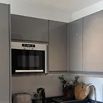 Beautiful 1-bed In Nyaraló *