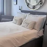 Nyaraló Beautiful 1-bed In Penrith