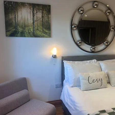Beautiful 1-bed In Nyaraló Penrith